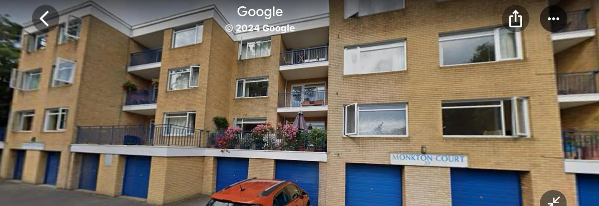 Beautiful 3 Bedroom Apartment In Bournemouth 0*,