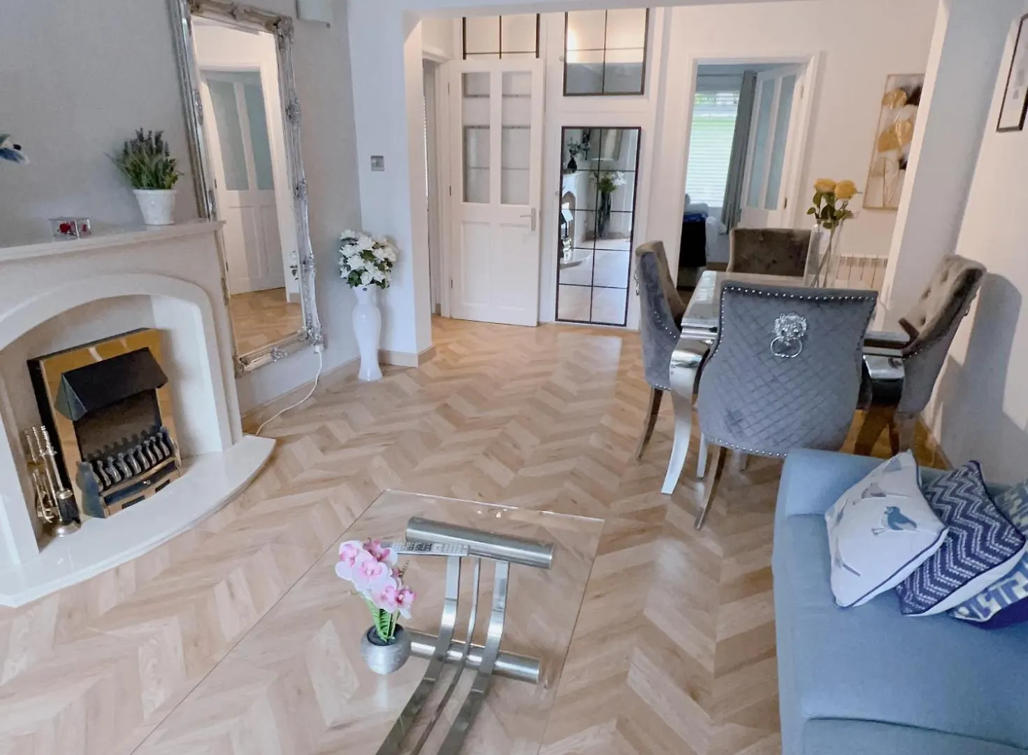 Beautiful 3 Bedroom Apartment In Bournemouth 0*,  United Kingdom